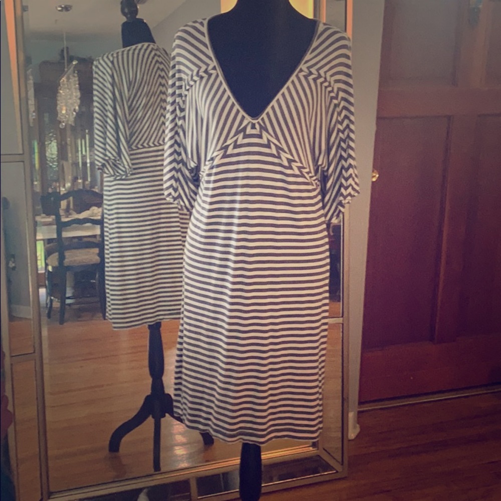 Women’s dress- Max Studio-